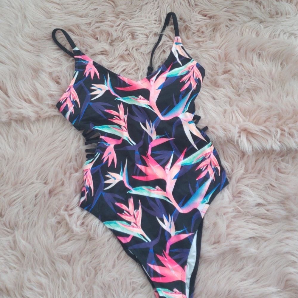 Pink Black Floral One Piece Swimsuit size Large